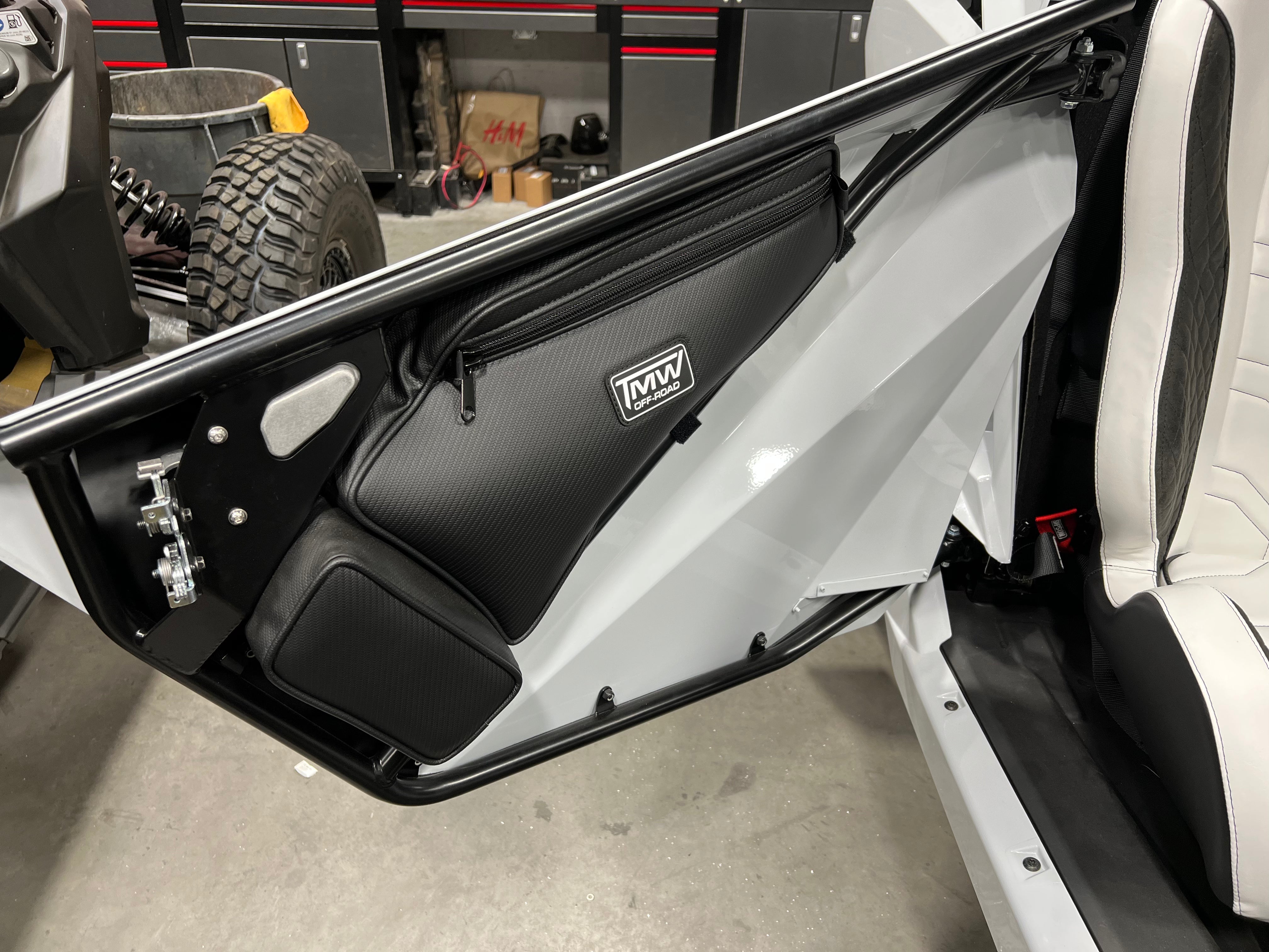 PRO XP / R 2 DOOR BAGS