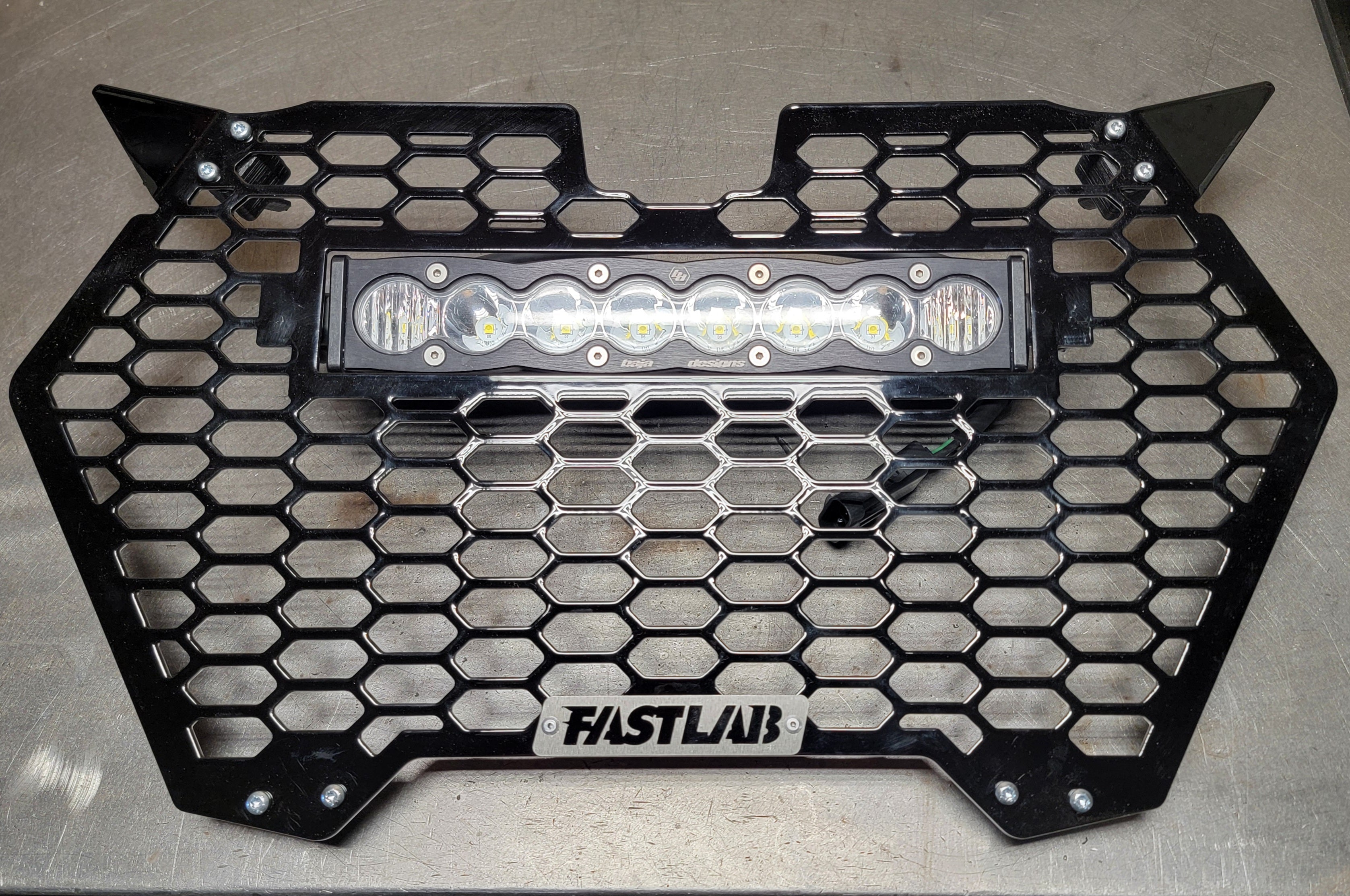 FastLab Can-am Maverick R Grill with S8 Light Bar