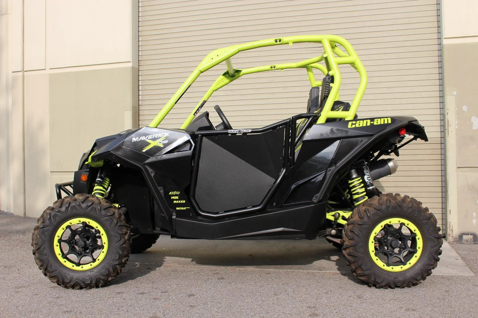 BLINGSTAR CAN-AM COMMANDER/MAVERICK SUICIDE DOORS (part #UTV-4006-14)