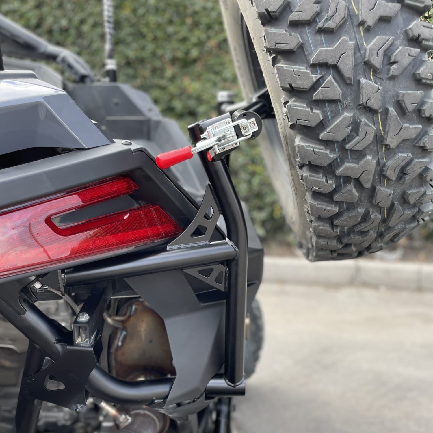 Polaris RZR Pro R Swing out Spare Tire Carrier by Fastlab