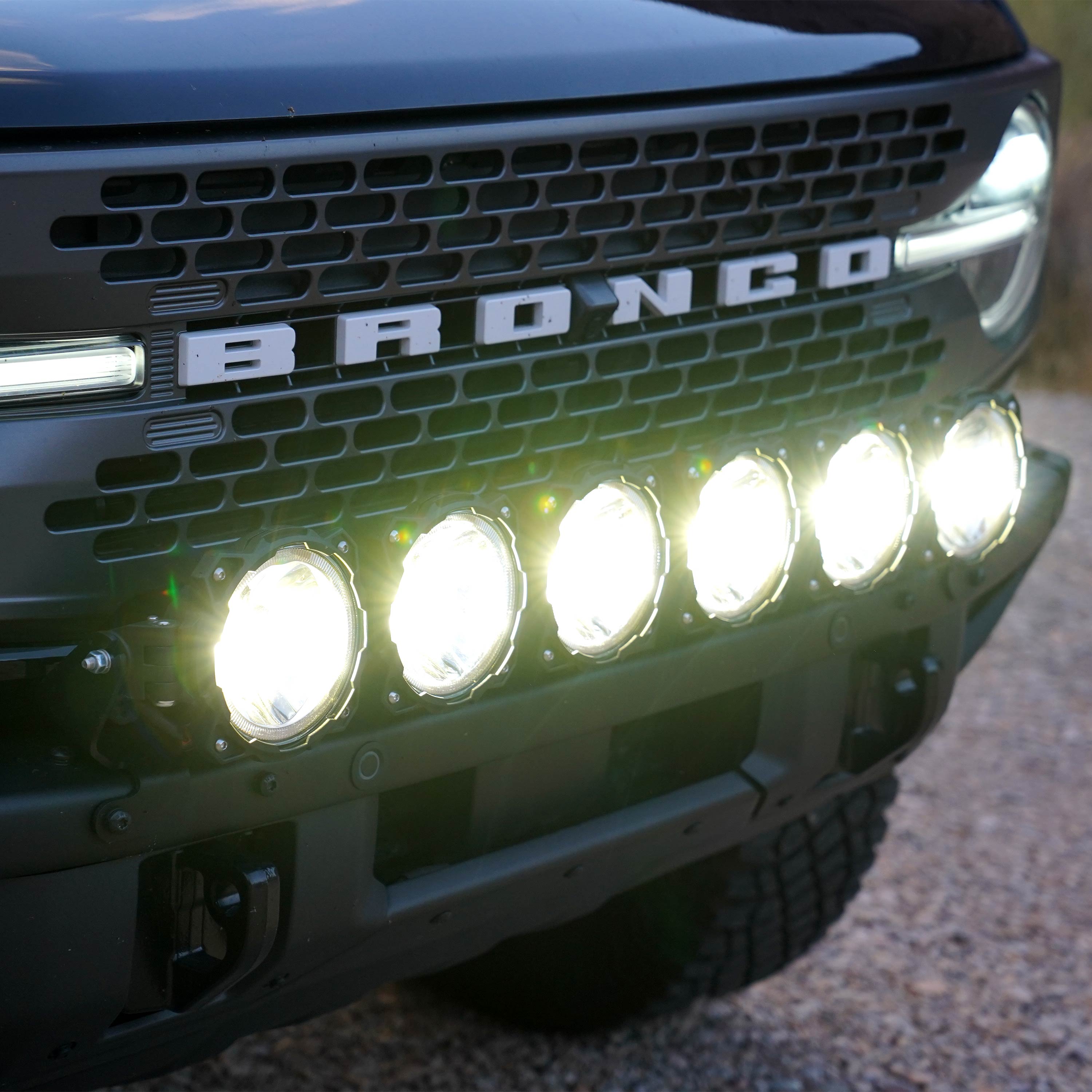 Gravity® LED Pro6 - 39" Light Bar Kit - for 21+ Ford Bronco Front Bumper - #91341